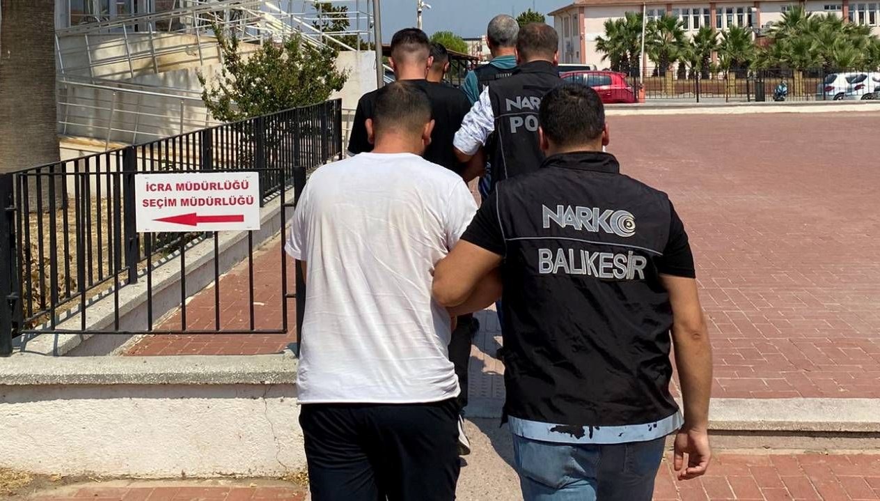 Balıkesir’de narkotik operasyonu: 5 şüpheli tutuklandı