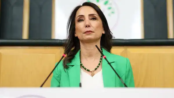 DEM Parti’den AKP’ye ‘süreç’ eleştirisi: ‘Ciddi adımlar atılmadı’ dem partiden akpye surec elestirisi ciddi adimlar atilmadi CpR7SuJF.jpg