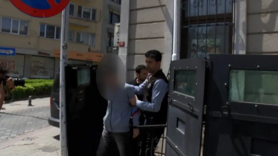 Kadıköy’de Bıçaklama Davasında 2 Sanığa 24 Yıl Hapis kadikoyde bicaklama davasinda 2 saniga 24 yil hapis VIkj1bcY.jpg