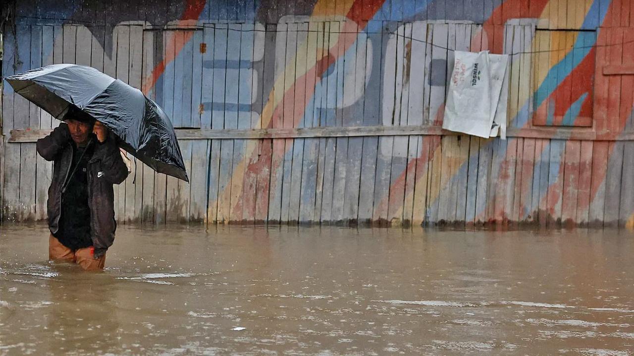 Şiddetli yağış onlarca can aldı! Nepal felaket günlerini yaşıyor