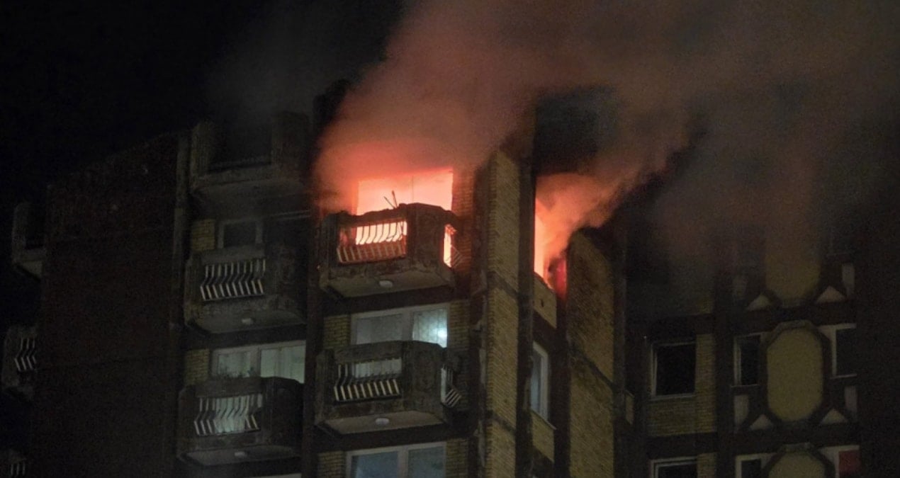 bosna hersekte huzurevinde yangin cok sayida olu ve yarali var ENA9WeF1.jpg