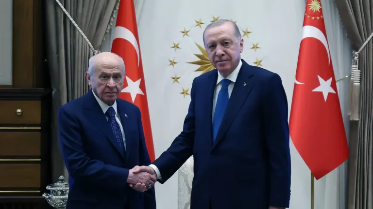 erdogan-bahceli-gorusmesi-basladi-q92lF252