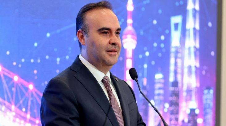 bilim-olimpiyatlarinda-madalya-alan-ogrencilere-bakan-kacirdan-tebrik-kYprPx2z